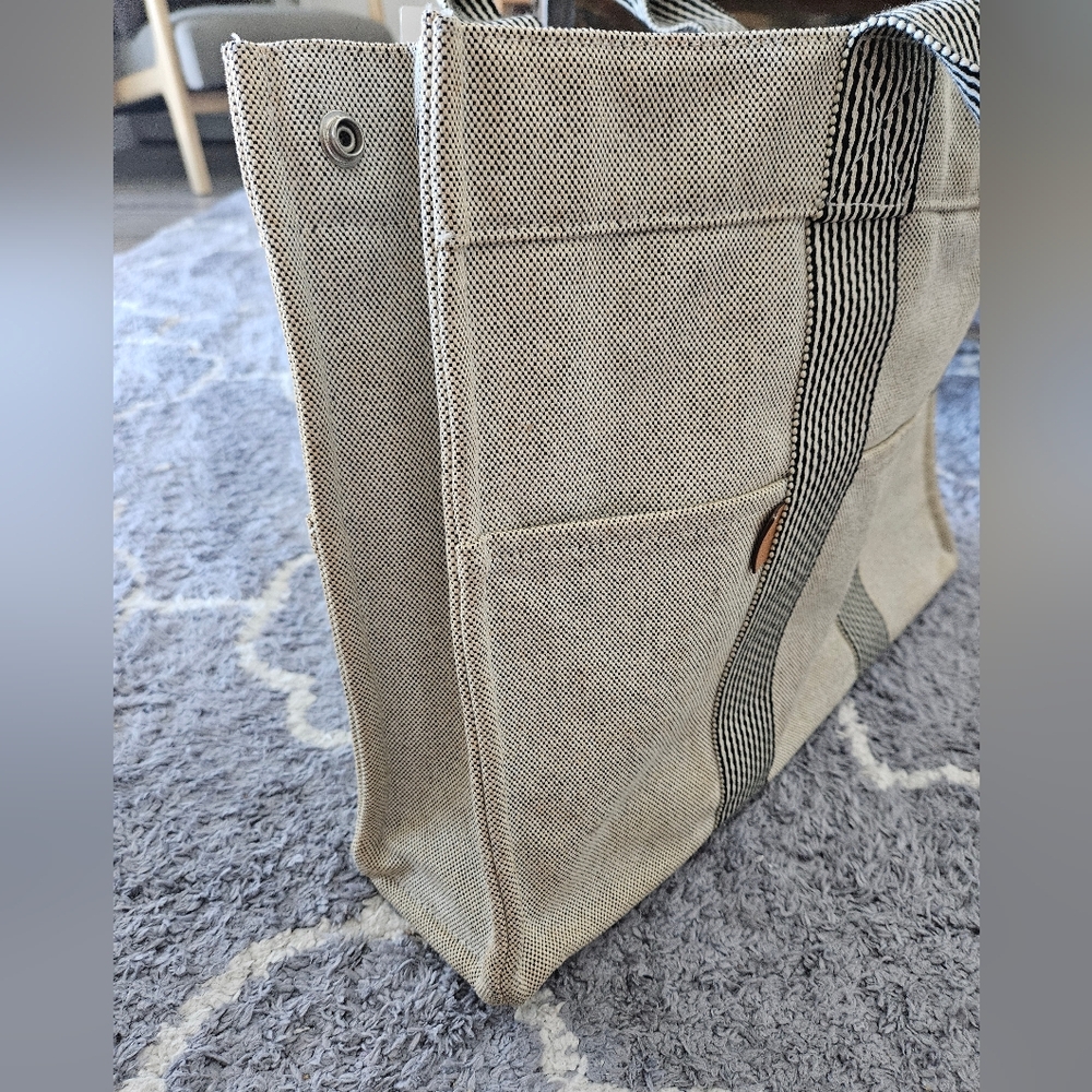 Hermes Canvas Tote Bag - Picture 9 of 9